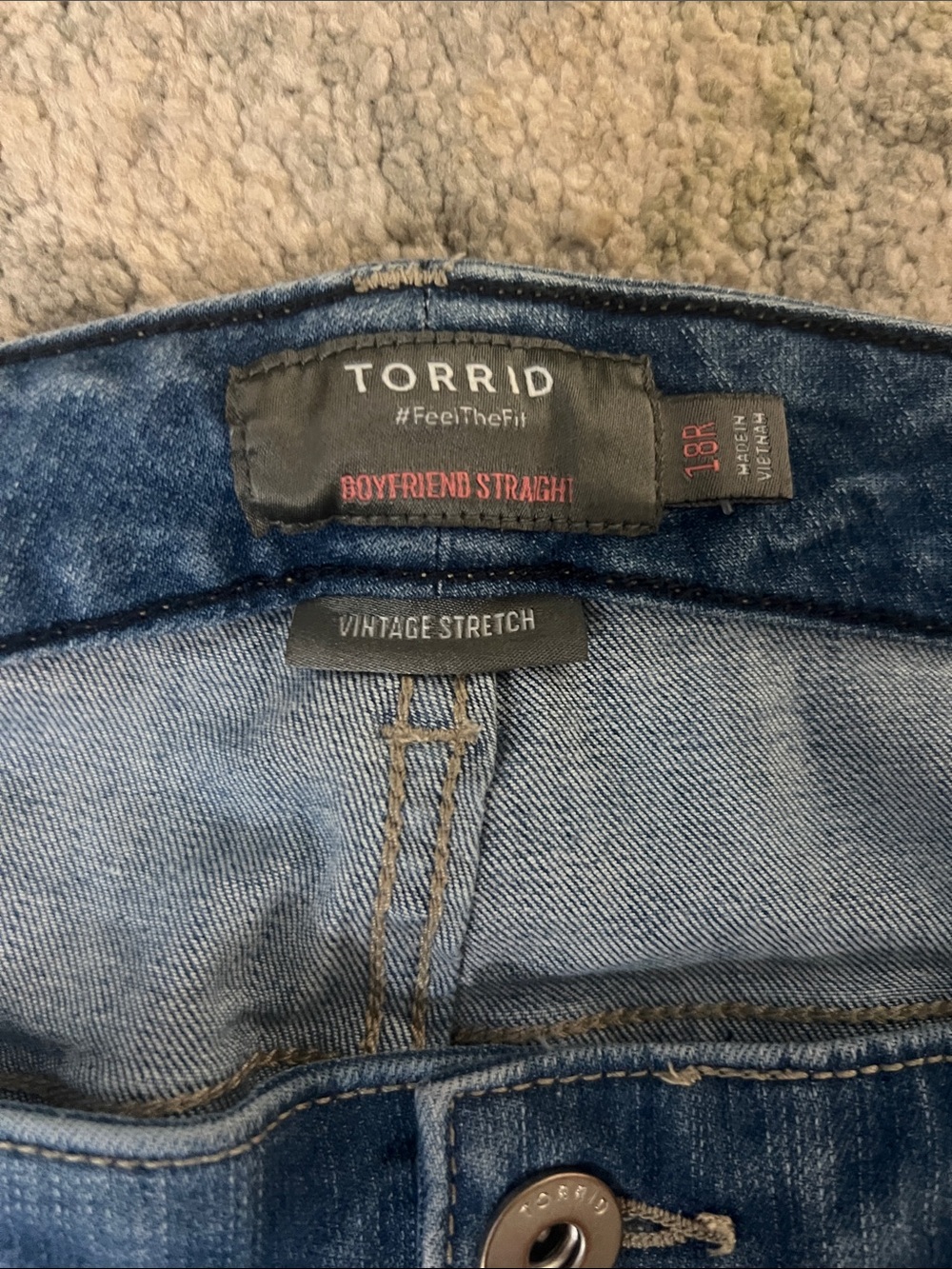 torrid Vintage Stretch Boyfriend Jeans - Blue Wash Never worn!